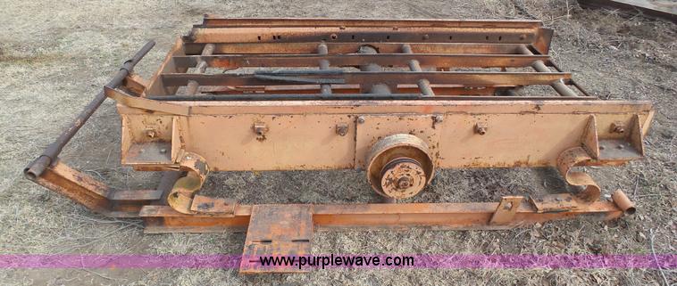 image for item CD9882 Kohlberg shaker