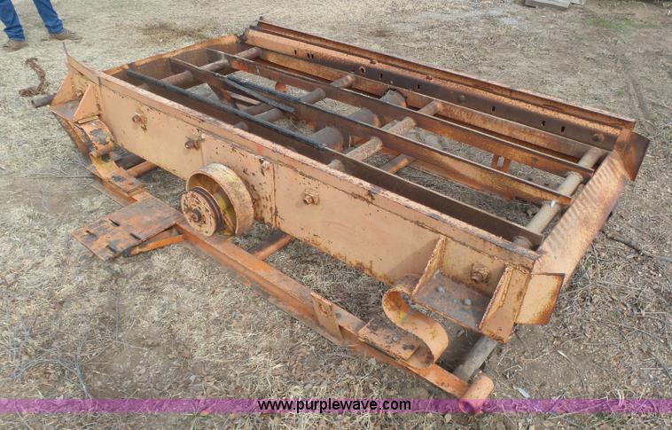 image for item CD9882 Kohlberg shaker