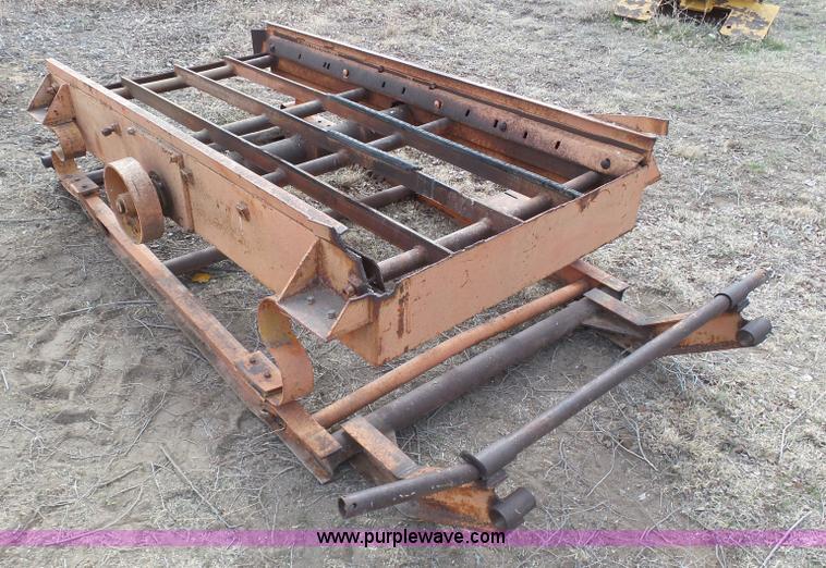 image for item CD9882 Kohlberg shaker