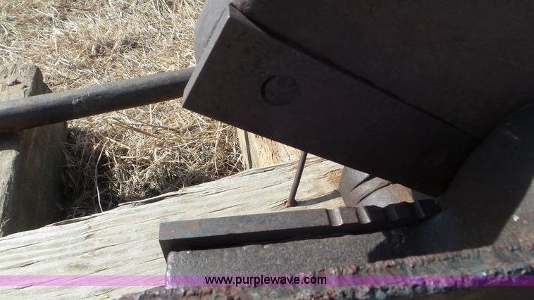 image for item CD9884 Assorted items