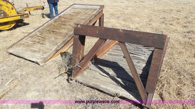 image for item CD9885 (2) portable loading dock/ramps