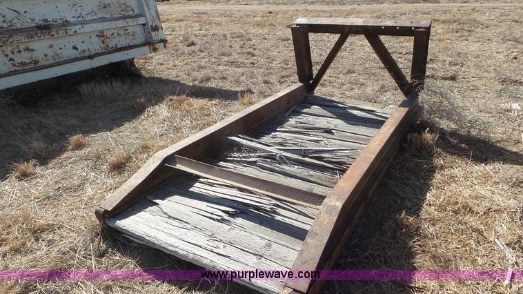 image for item CD9885 (2) portable loading dock/ramps