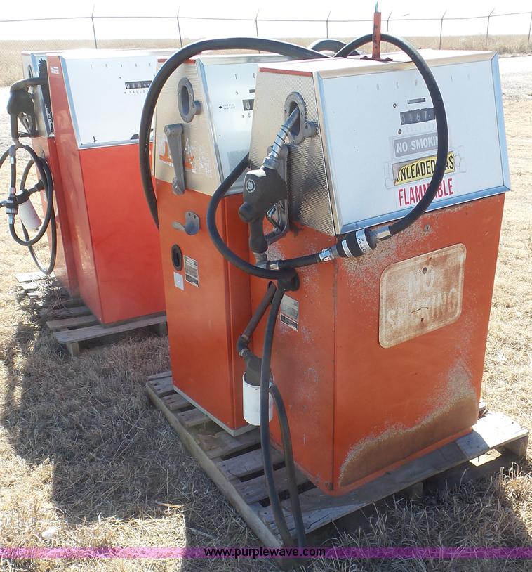 image for item CD9892 (4) Tokheim fuel pumps