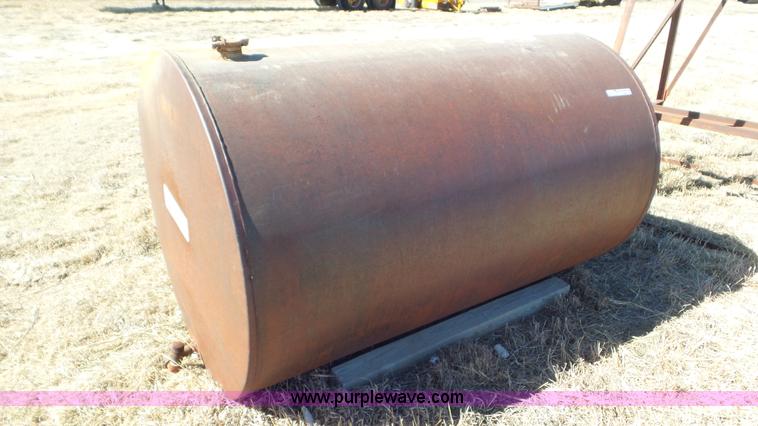 image for item CD9893 500 gallon fuel tank