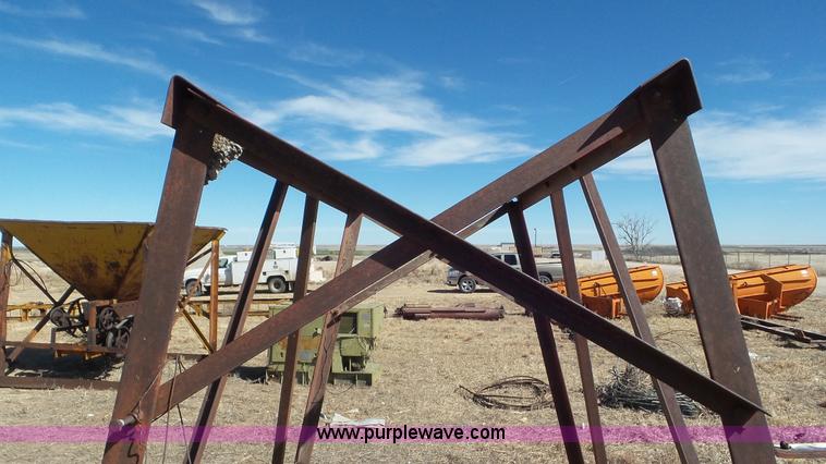 image for item CD9893 500 gallon fuel tank