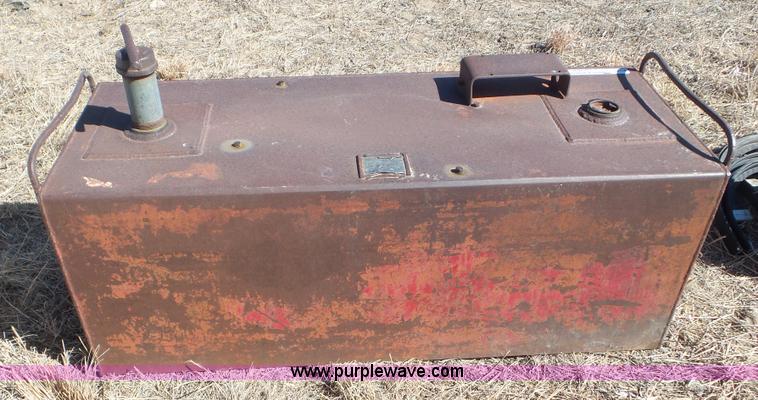 image for item CD9894 Assorted items