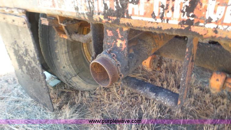 image for item CD9895 1957 Moser tank trailer