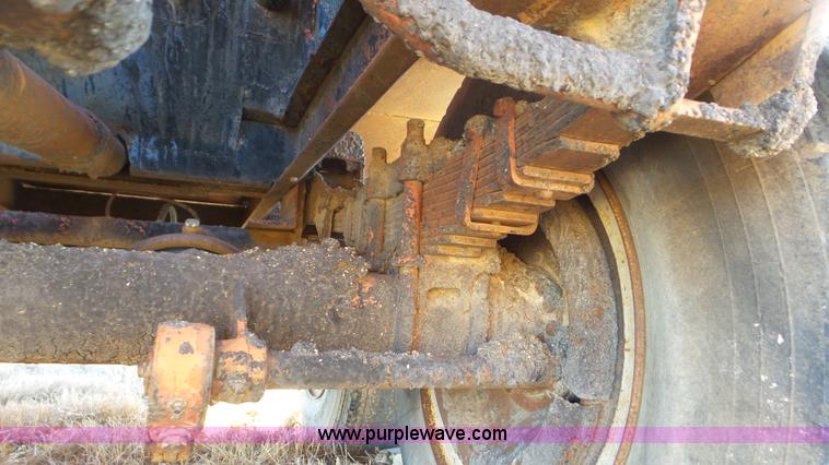 image for item CD9895 1957 Moser tank trailer