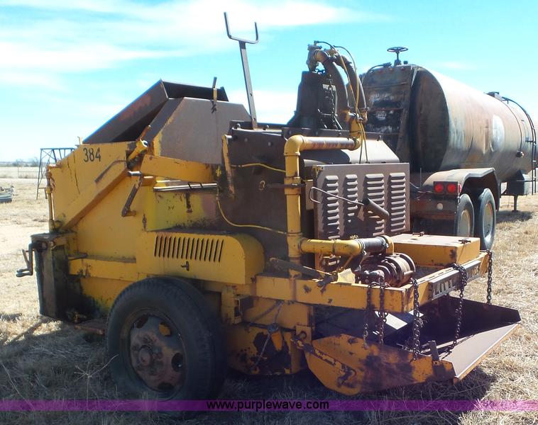 image for item CD9896 Little Ford asphalt patching machine