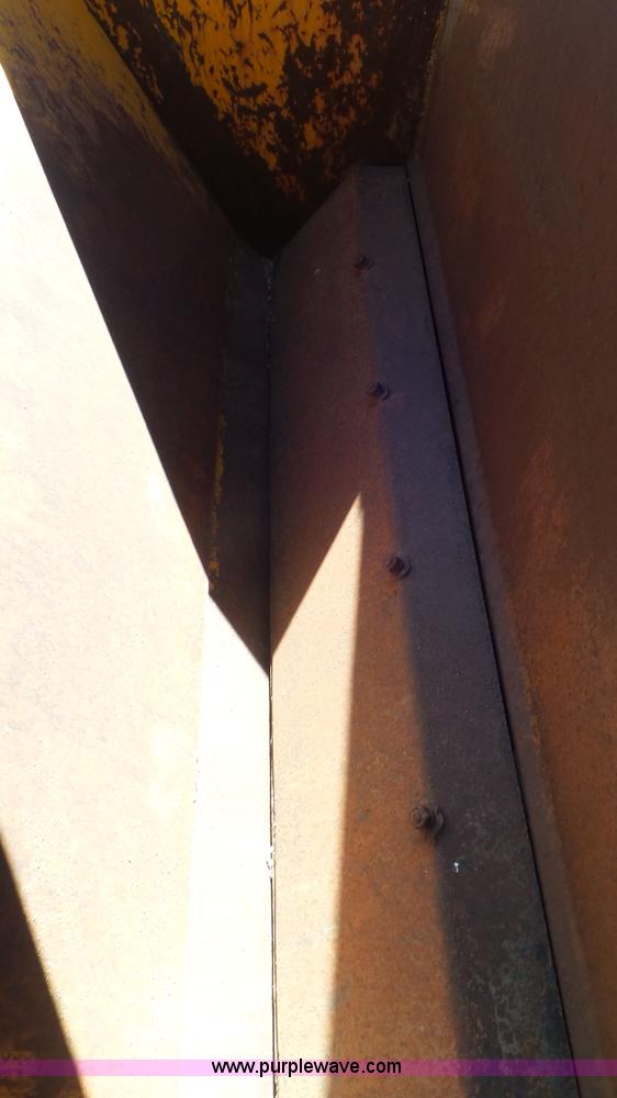 image for item CD9896 Little Ford asphalt patching machine