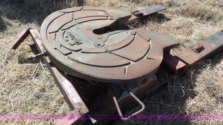 image for item CD9897 Fixed fifth wheel plate