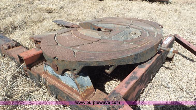 image for item CD9897 Fixed fifth wheel plate