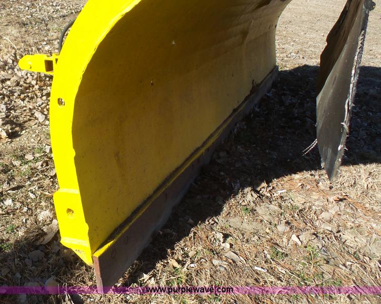 image for item F1188 Flink 11'W plow