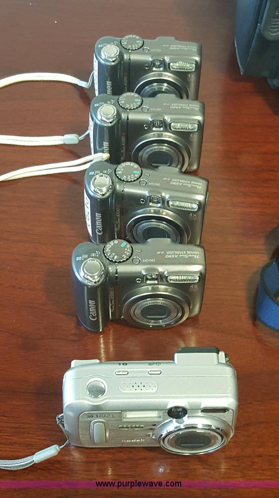 image for item F1191 Assorted electronics