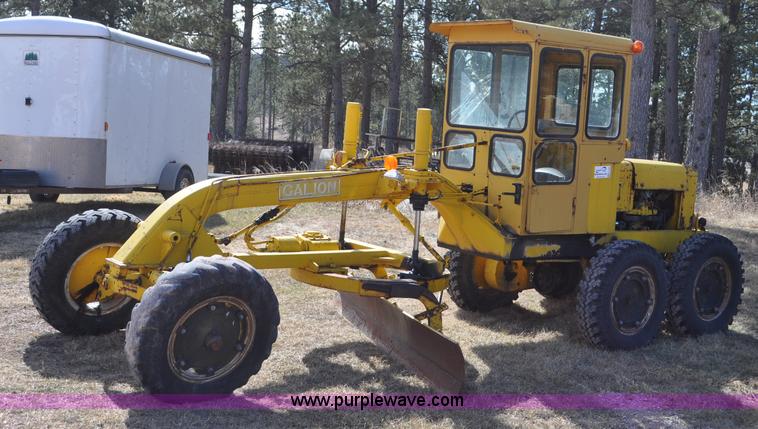 image for item G7064 Galion 530G rigid frame motor grader
