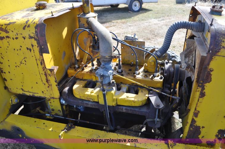 image for item G7064 Galion 530G rigid frame motor grader