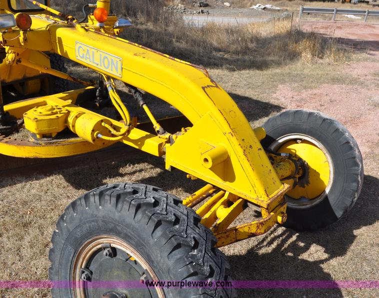 image for item G7064 Galion 530G rigid frame motor grader