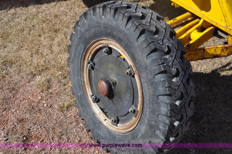 image for item G7064 Galion 530G rigid frame motor grader