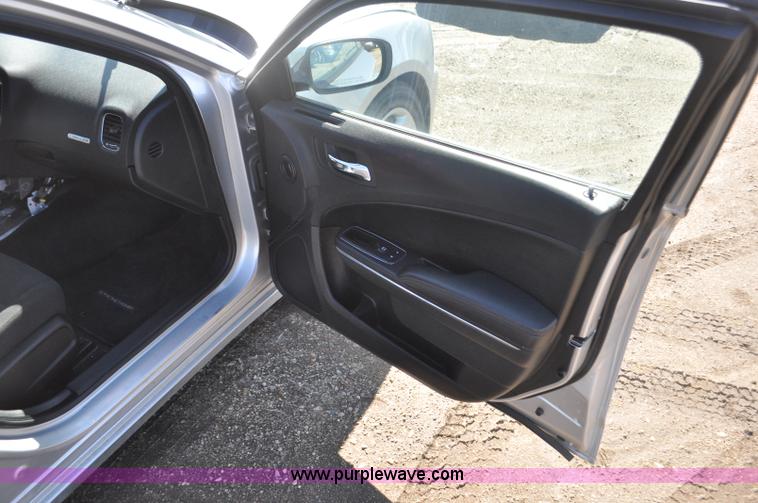 image for item G7244 2012 Dodge Charger Police