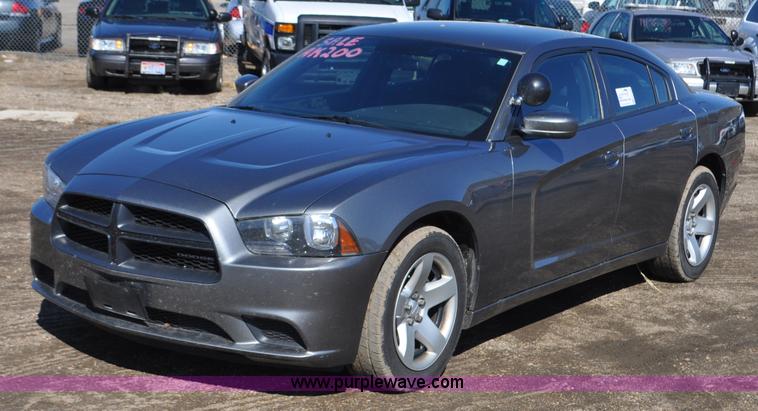 image for item G7246 2011 Dodge Charger Police