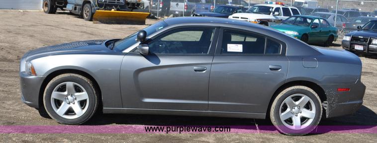 image for item G7246 2011 Dodge Charger Police