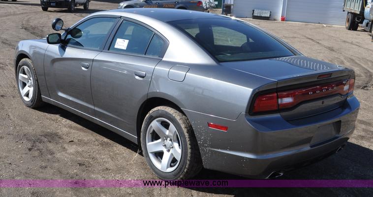 image for item G7246 2011 Dodge Charger Police