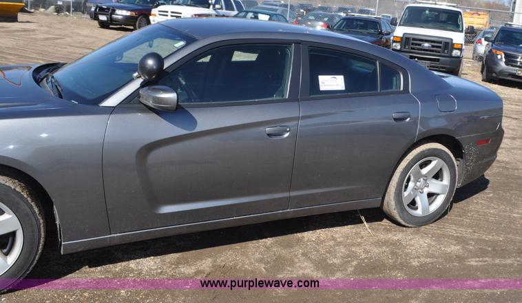 image for item G7246 2011 Dodge Charger Police