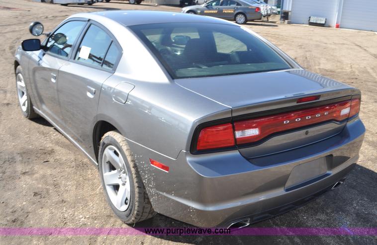 image for item G7246 2011 Dodge Charger Police