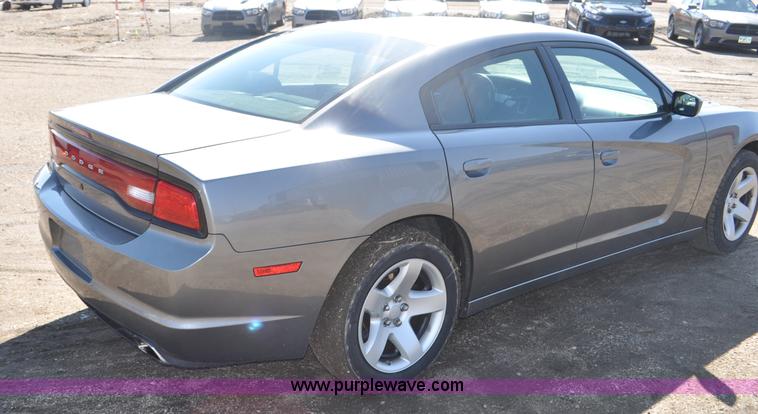 image for item G7246 2011 Dodge Charger Police
