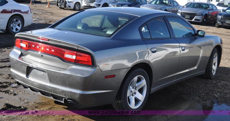 image for item G7254 2011 Dodge Charger Police