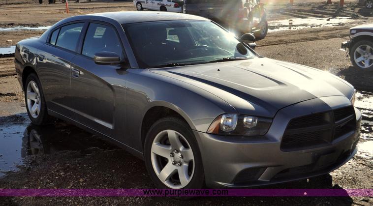 image for item G7254 2011 Dodge Charger Police