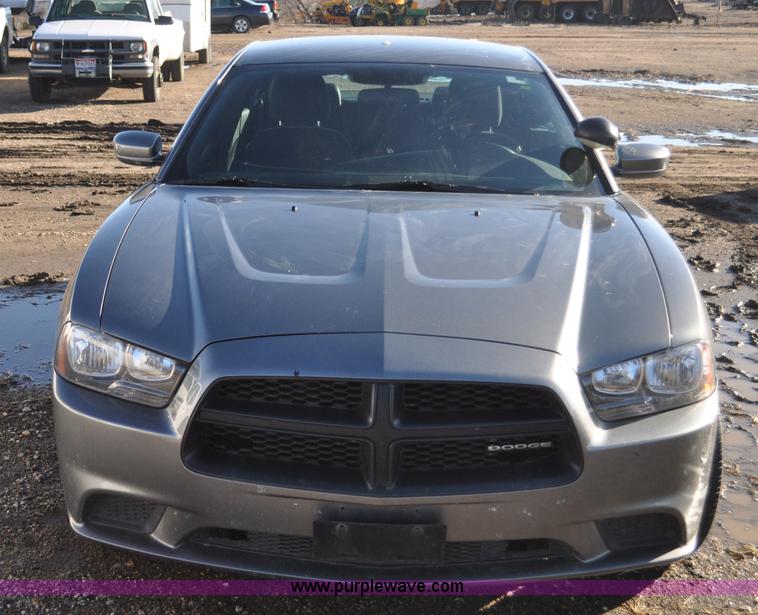 image for item G7254 2011 Dodge Charger Police