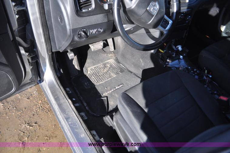 image for item G7254 2011 Dodge Charger Police