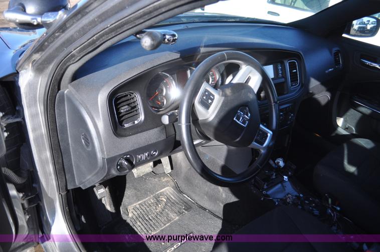 image for item G7254 2011 Dodge Charger Police