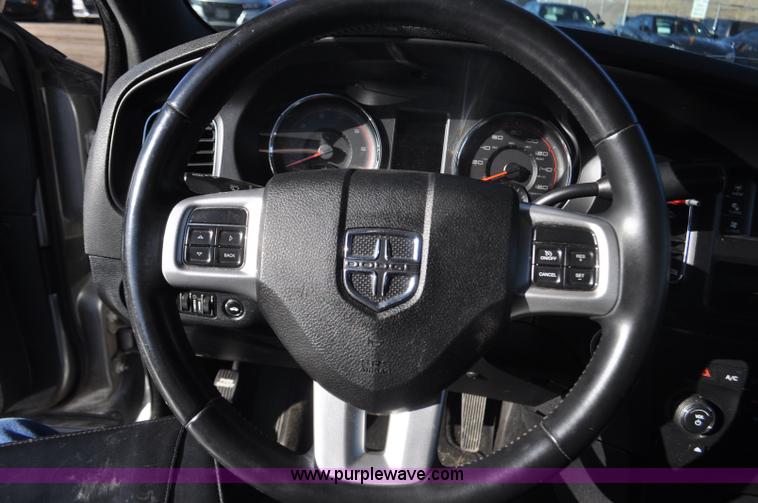 image for item G7254 2011 Dodge Charger Police