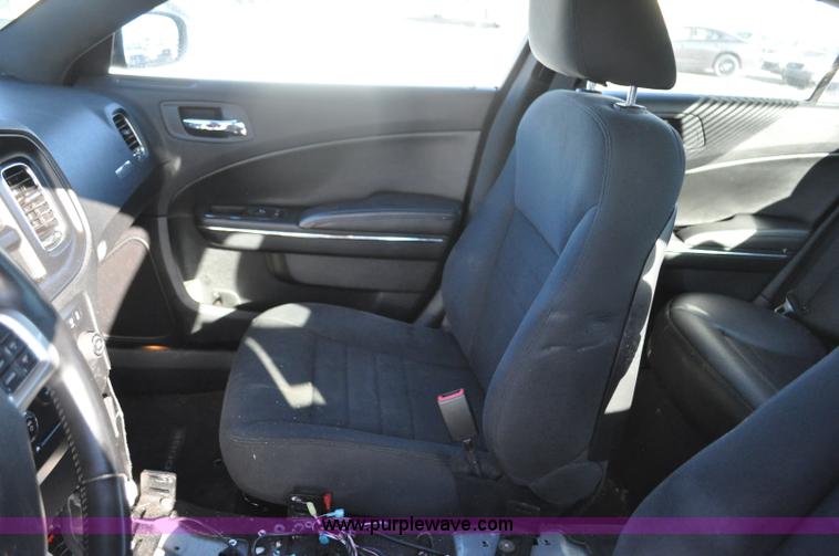 image for item G7254 2011 Dodge Charger Police