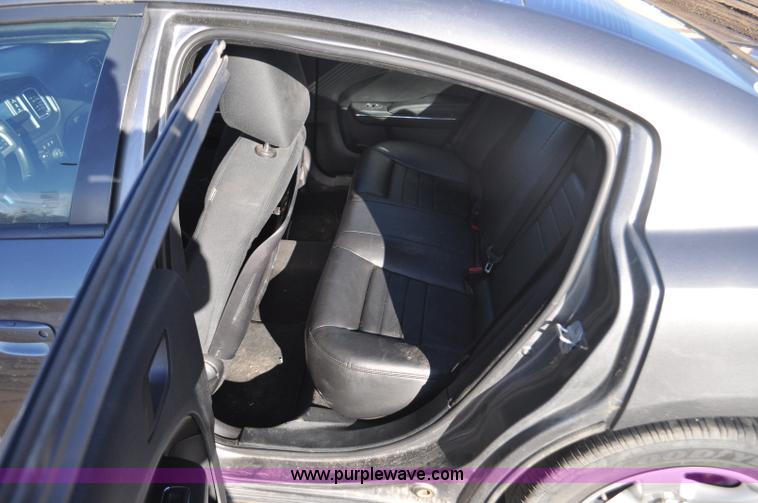 image for item G7254 2011 Dodge Charger Police