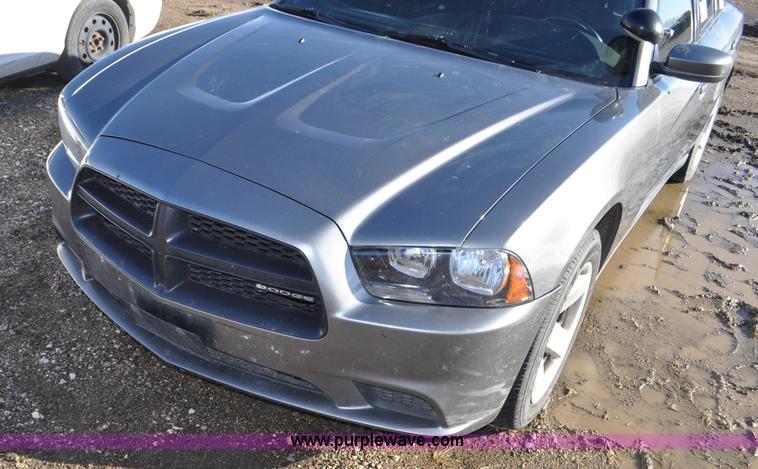 image for item G7254 2011 Dodge Charger Police