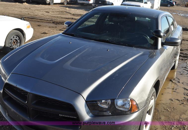 image for item G7254 2011 Dodge Charger Police