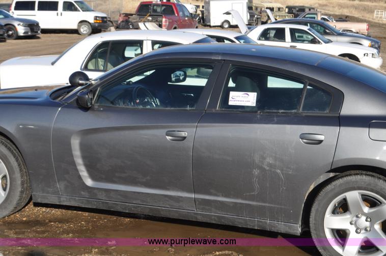 image for item G7254 2011 Dodge Charger Police