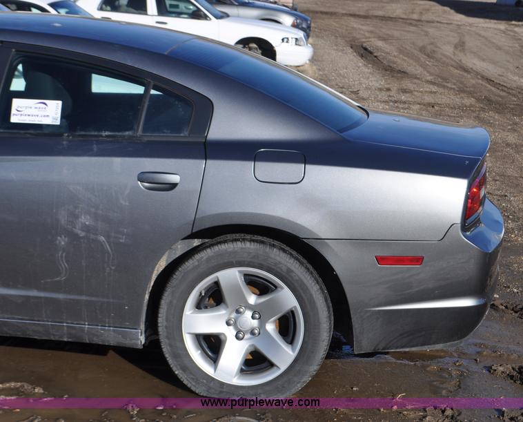 image for item G7254 2011 Dodge Charger Police