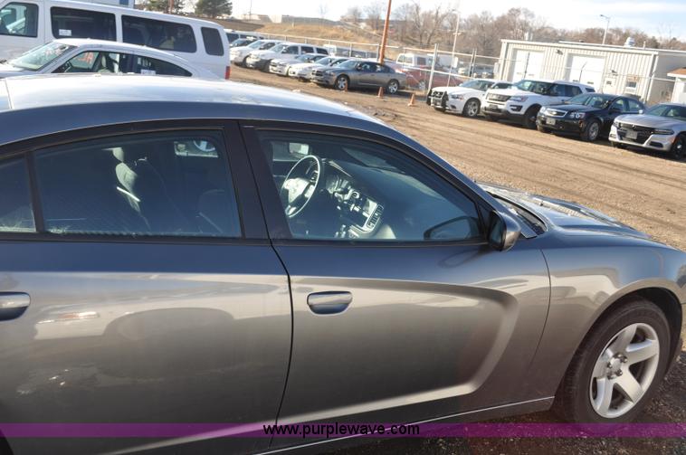 image for item G7254 2011 Dodge Charger Police