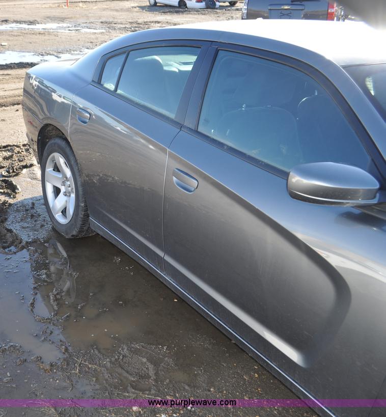 image for item G7254 2011 Dodge Charger Police