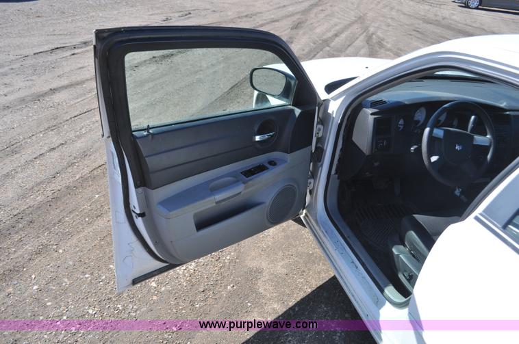 image for item G7268 2006 Dodge Charger