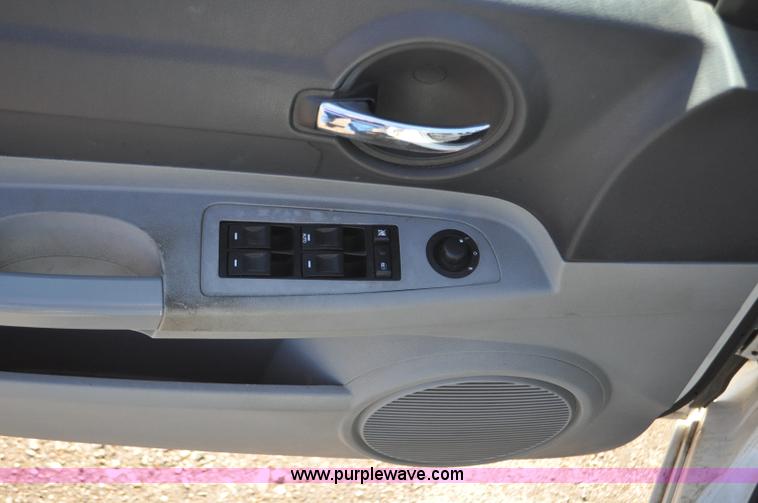 image for item G7268 2006 Dodge Charger