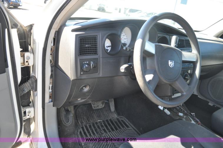 image for item G7268 2006 Dodge Charger