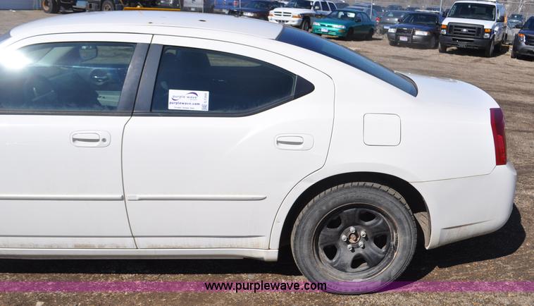 image for item G7268 2006 Dodge Charger