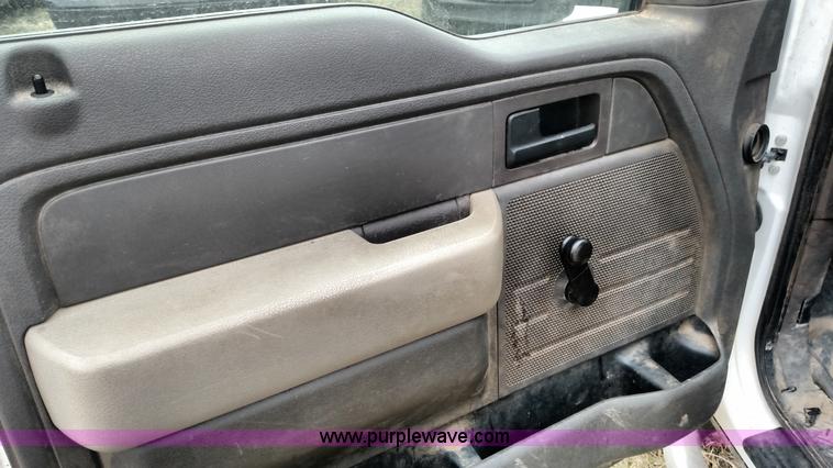 image for item J2893 2009 Ford F150 SuperCab pickup truck