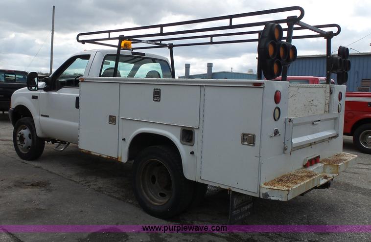image for item J4225 1999 Ford F450 XL Super Duty utility truck