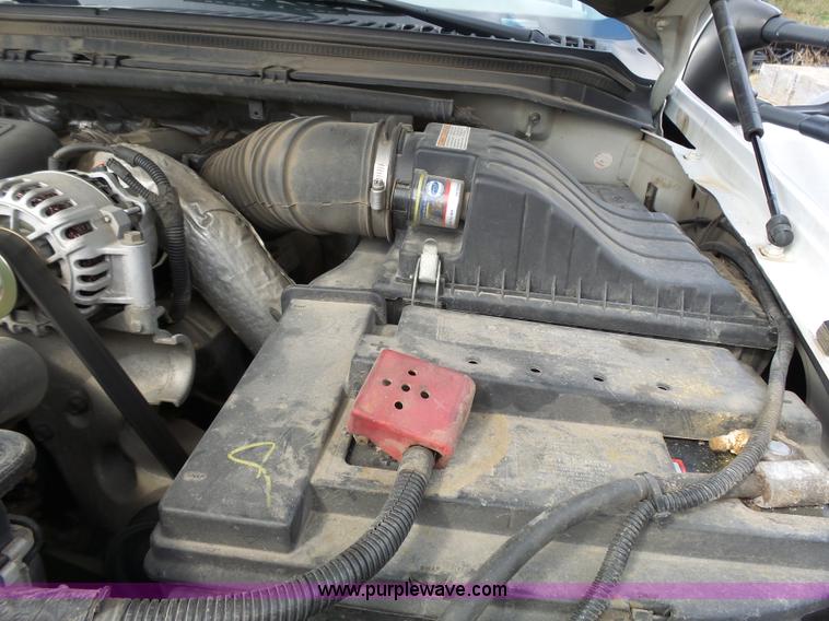 image for item J4225 1999 Ford F450 XL Super Duty utility truck